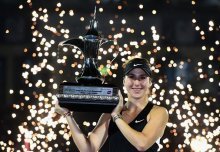 边锋内收 边锋内收