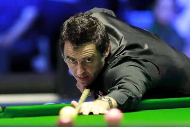 双中场负责 双中场负责